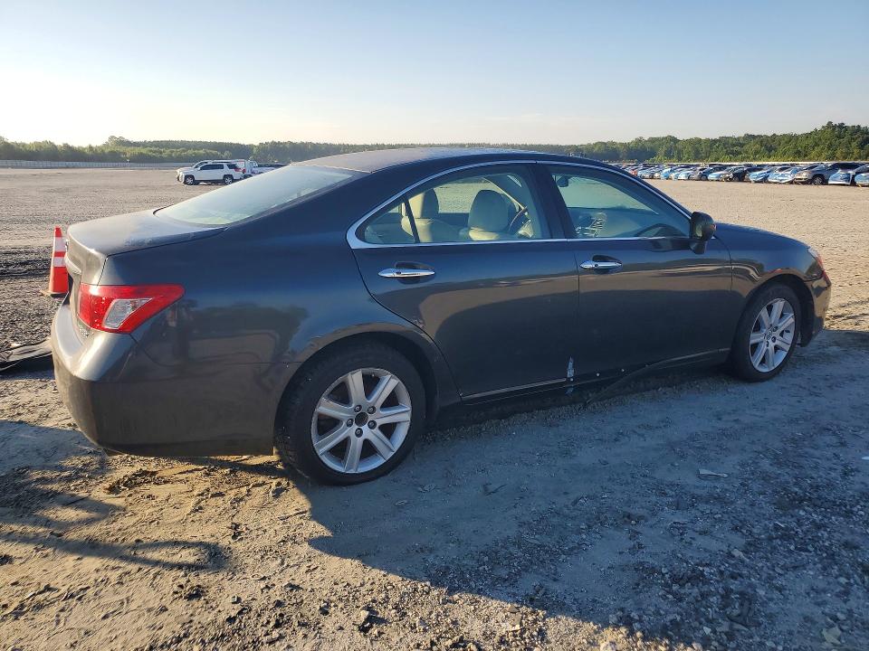 2007 Lexus Es 350 VIN JTHBJ46G172123398 COPART salvage auction — MINOR DENT/SCRATCHES, SC - CERTIFICATE OF TITLE, sold $600 on 2026-07-27 (photo 3)
