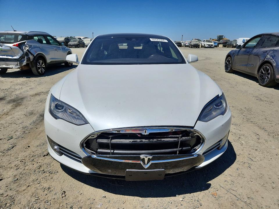 2015 Tesla Model s VIN 5YJSA1S10FF099415 COPART salvage auction — MECHANICAL, Ca - Dis/Dlr/Exp Only Clean Title, sold $2,050 on 2026-07-21 (photo 5)