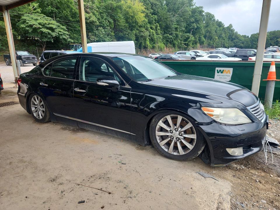 2010 Lexus Ls 460 VIN JTHCL5EF6A5005771 COPART salvage auction — MINOR DENT/SCRATCHES, AL - CERTIFICATE OF TITLE (P), sold $3,350 on 2026-07-28 (photo 4)