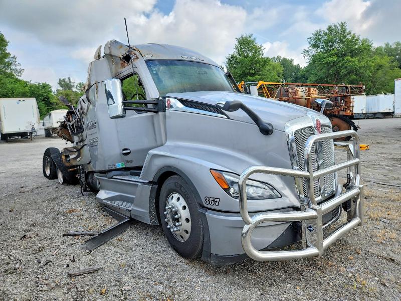 2024 Kenworth T680 VIN 1XKYD49X4RJ312901 — COPART salvage auction photo