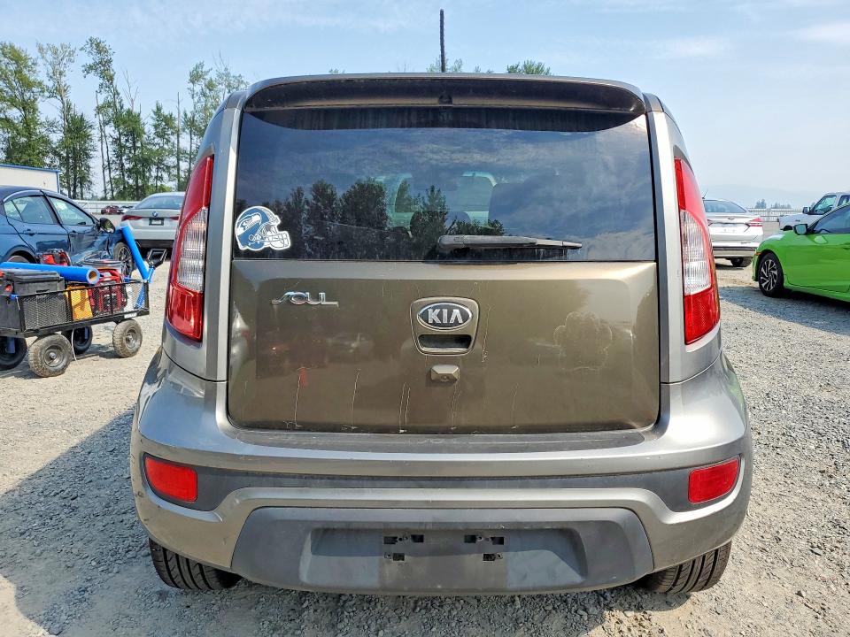 2013 Kia Soul VIN KNDJT2A64D7547635 COPART salvage auction — FRONT END, WA - BILL OF SALE, sold $800 on 2026-07-27 (photo 6)