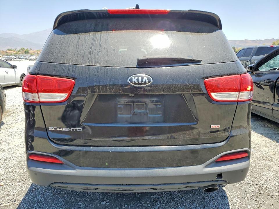 2016 Kia VIN 5XYPG4A3XGG064643 COPART salvage auction — MINOR DENT/SCRATCHES, Ca - Dis/Dlr/Exp Only Clean Title, sold $2,400 on 2026-07-08 (photo 6)
