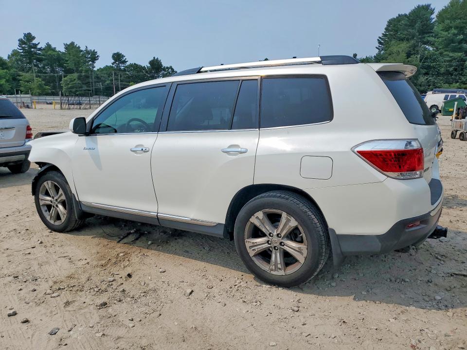 2012 Toyota Highlander VIN 5TDDK3EH9CS120859 COPART salvage auction — FRONT END, MA - CERT OF TITLE-RECONSTRCTD COLL, sold $3,650 on 2026-07-27 (photo 2)