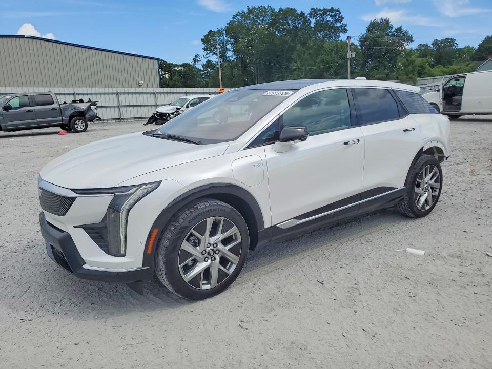 2025 Cadillac Optiq VIN 3GYK3DMR4SS216794 COPART salvage auction — REAR END, Nc - Salvage Certificate Of Title, sold $16,600 on 2026-08-19 (photo 1)