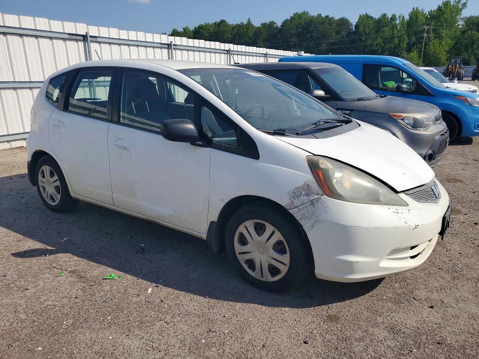 2009 Honda Fit VIN JHMGE88219S073320 COPART salvage auction — MECHANICAL, VA - CERT OF TITLE - SALVAGE, sold $200 on 2026-07-30 (photo 4)