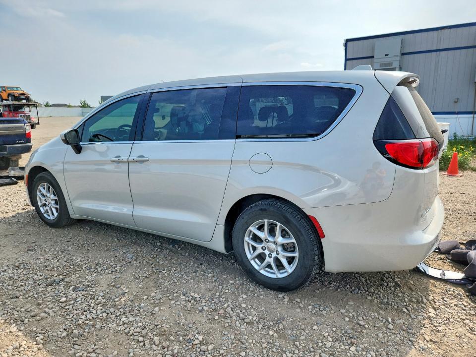2017 Chrysler Pacifica VIN 2C4RC1DG9HR587697 COPART salvage auction — FRONT END, Mn - Cert Of Title-Salvage, sold $4,100 on 2026-08-31 (photo 2)