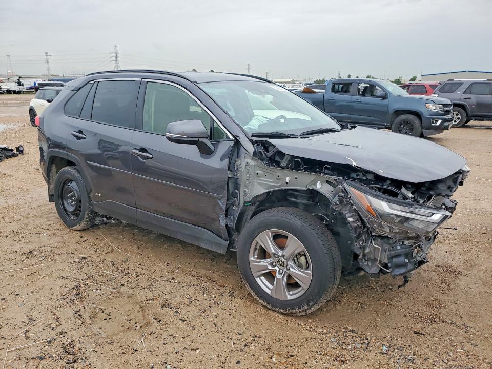 2025 Toyota Rav4 hybrid VIN JTMRWRFVXSJ067179 COPART salvage auction — FRONT END, Tx - Salvage Vehicle Title, sold $12,500 on 2026-07-28 (photo 4)
