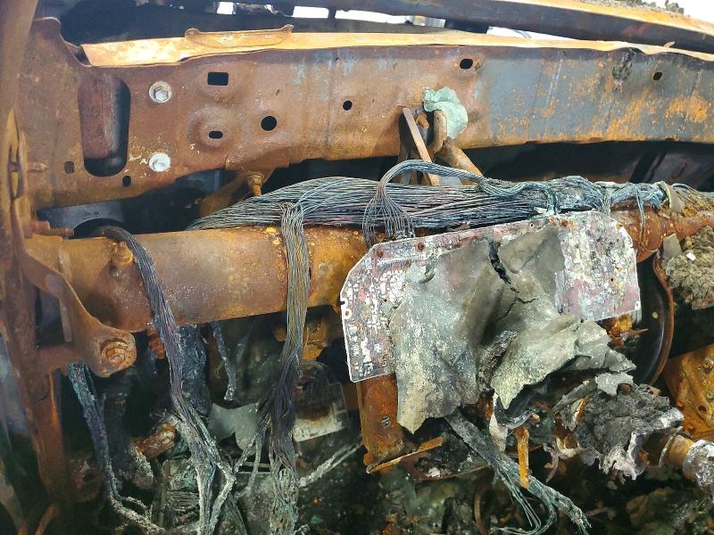 2012 Toyota Tacoma VIN 5TFLU4EN9CX044376 COPART salvage auction — BURN, VA - NON-REPAIRABLE CERTIFICATE, sold $375 on 2026-07-24 (photo 9)