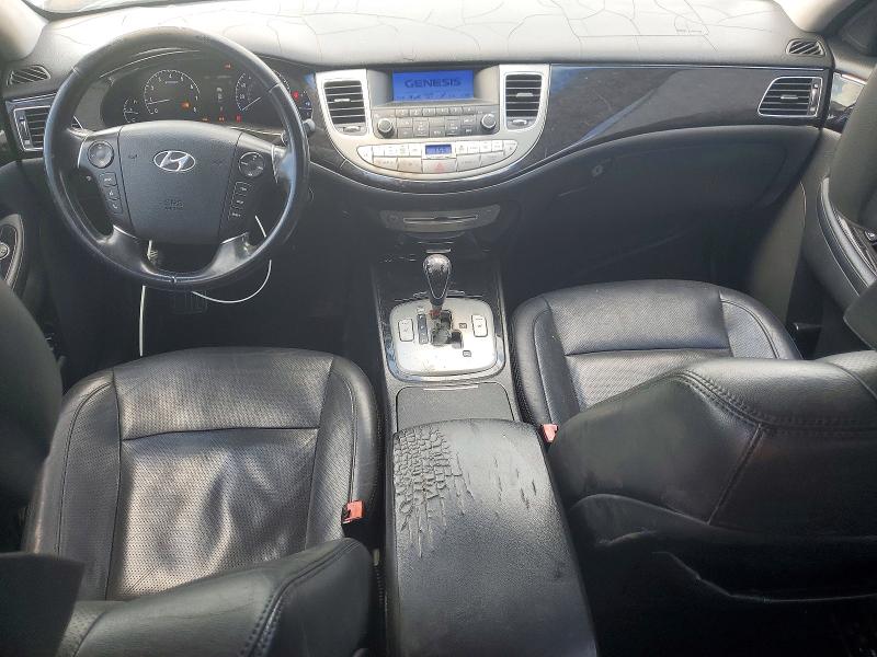 2013 Hyundai Genesis VIN KMHGC4DD8DU248050 COPART salvage auction — REAR END, FL - CERT OF TITLE SLVG REBUILDABLE, sold $60 on 2026-07-29 (photo 8)