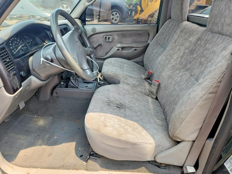 2001 Toyota Tacoma VIN 5TENL42N91Z879352 COPART salvage auction — FRONT END, Il - Certificate Of Title, sold $700 on 2026-07-22 (photo 7)