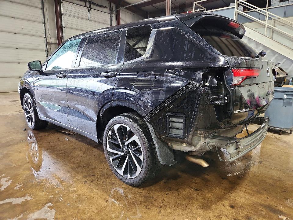 2024 Mitsubishi Outlander VIN JA4T5VA92RZ057943 COPART salvage auction — REAR END, AZ - CERT OF TITLE - SALVAGE, sold $11,900 on 2026-07-20 (photo 2)