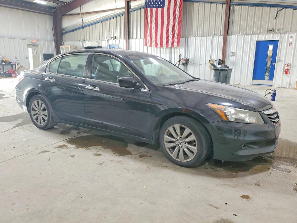2012 Honda Accord VIN 1HGCP3F85CA025953 COPART salvage auction — NORMAL WEAR, PA - CERT OF TITLE, sold $825 on 2026-08-02 (photo 4)