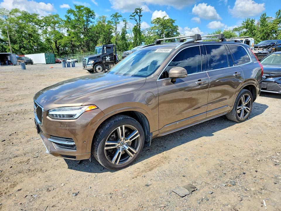 2016 Volvo Xc90 VIN YV4BC0PK5G1046027 COPART salvage auction — MINOR DENT/SCRATCHES, MD - CERTIFICATE OF TITLE, sold $2,100 on 2026-08-06 (photo 1)