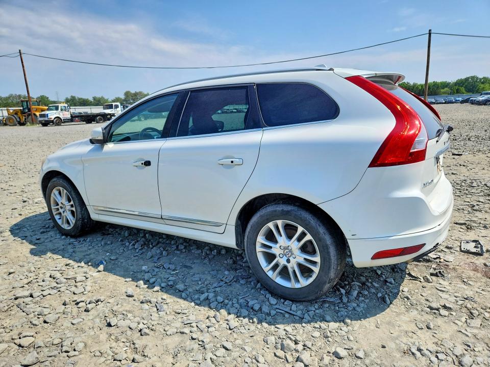 2016 Volvo Xc60 VIN YV4612RM5G2790805 COPART salvage auction — SIDE, Nj - Certificate Of Title, sold $1,850 on 2026-07-22 (photo 2)