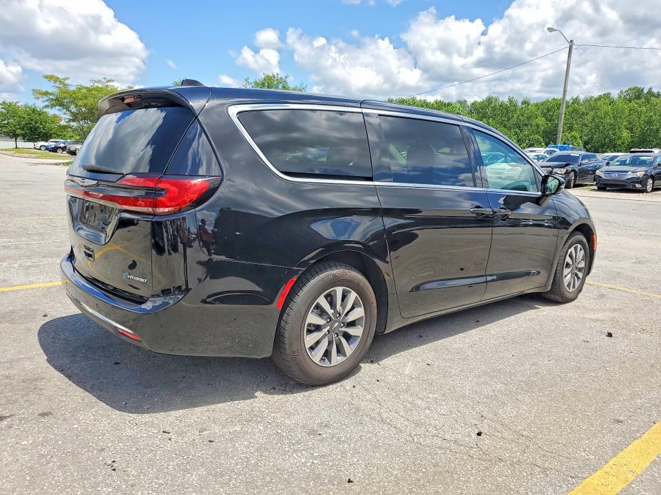 2024 Chrysler Pacifica VIN 2C4RC1S75RR166709 COPART salvage auction — MINOR DENT/SCRATCHES, FL - CERT OF TITLE-SLVG REBLD FLOOD (P), sold $14,800 on 2026-07-30 (photo 3)