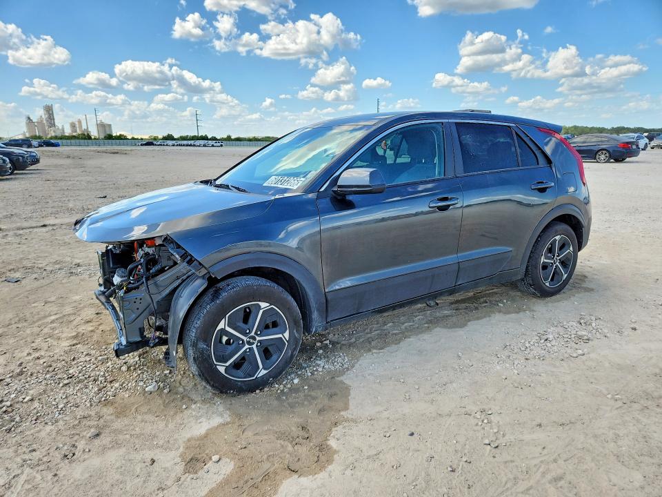 2026 Kia Niro VIN KNDCP3LE8T5329442 COPART salvage auction — FRONT END, FL - CERTIFICATE OF TITLE, sold $4,200 on 2026-07-20 (photo 1)