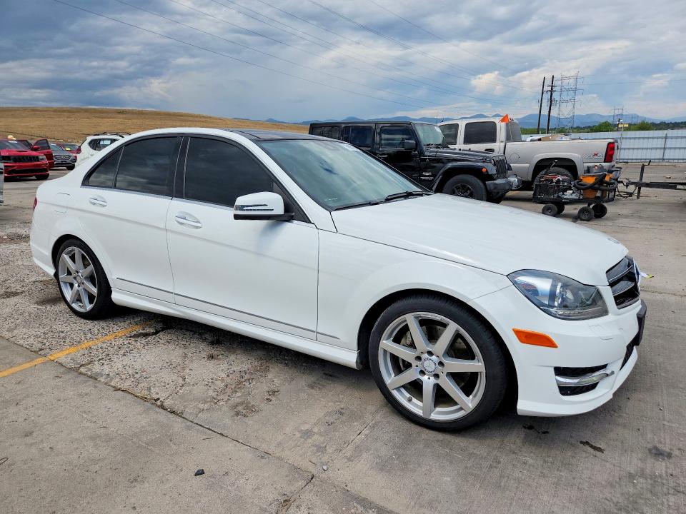 2013 Mercedes-benz VIN WDDGF8AB3DA878894 COPART salvage auction — HAIL, Co - Certificate Of Title, sold $8,500 on 2026-08-26 (photo 4)