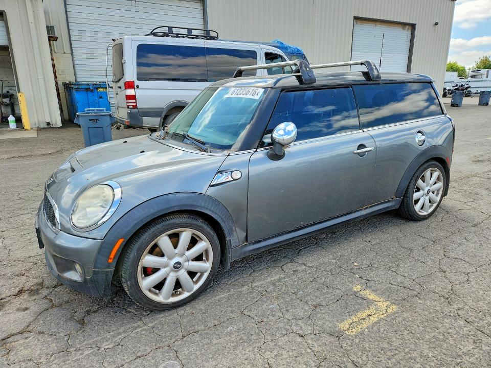 2009 Mini Cooper VIN WMWMM33559TP91813 COPART salvage auction — MINOR DENT/SCRATCHES, OR - CERTIFICATE OF TITLE, sold $275 on 2026-07-27 (photo 1)