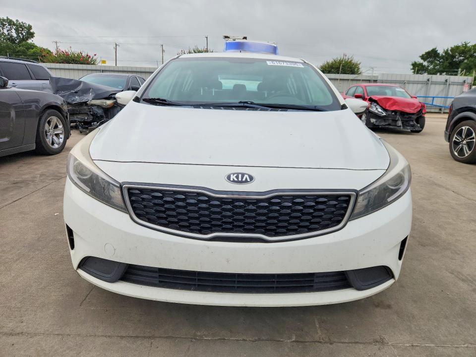 2017 Kia Forte VIN KNAFK5A87H5718209 COPART salvage auction — REAR END, TX - CERT OF TITLE-REBUILT SALVAGE (P), sold $950 on 2026-07-30 (photo 5)