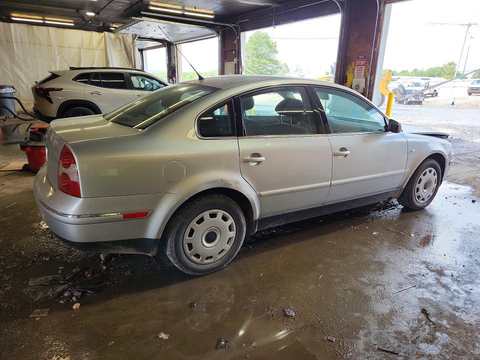 2002 Volkswagen Passat VIN WVWPD63BX2P349129 COPART salvage auction — FRONT END, PA - CERTIFICATE OF SALVAGE, sold $175 on 2026-07-23 (photo 3)