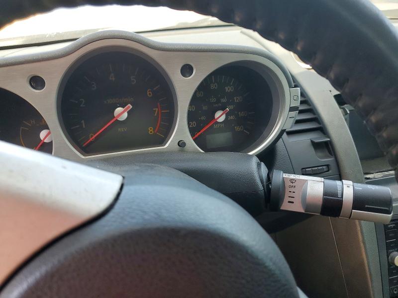 2003 Nissan 350z VIN JN1AZ34D63T102157 COPART salvage auction — MINOR DENT/SCRATCHES, Fl - Certificate Of Title, sold $950 on 2026-07-31 (photo 9)