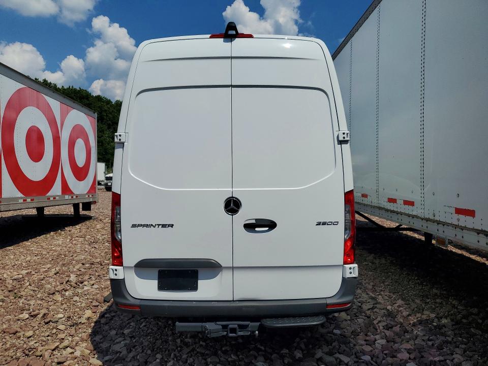 2025 Mercedes-benz Sprinter VIN W1Y4NCHY3ST195569 COPART salvage auction — MINOR DENT/SCRATCHES, Ny - Mv-907A Salvage Certificate, sold $20,000 on 2026-07-29 (photo 6)