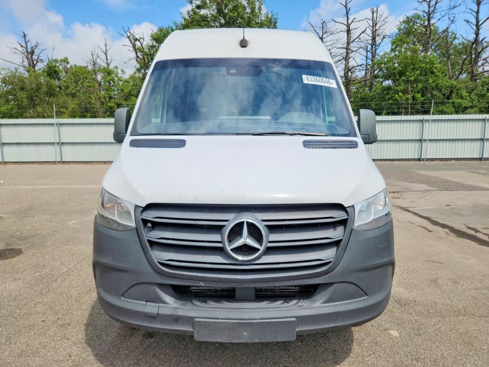 2022 Mercedes-benz Sprinter VIN W1Y4DCHY6NT084831 COPART salvage auction — MINOR DENT/SCRATCHES, Ny - Certificate Of Title, sold $5,800 on 2026-08-24 (photo 5)