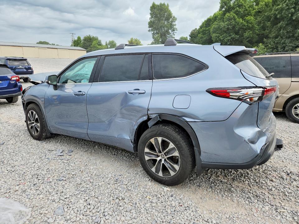 2021 Toyota Highlander VIN 5TDHZRAH3MS065431 COPART salvage auction — ALL OVER, Tn - Salvage Certificate, sold $175 on 2026-07-21 (photo 2)