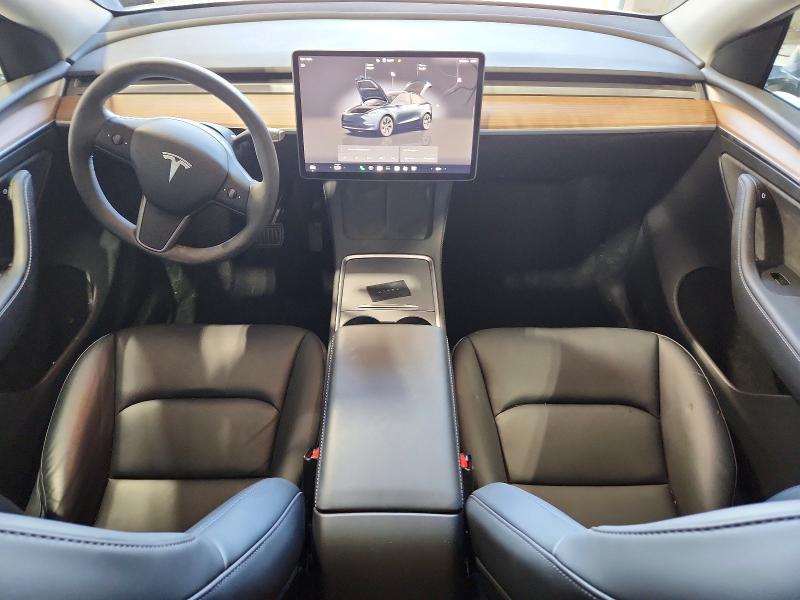 2025 Tesla Model y VIN 7SAYGDEE9SF318510 COPART salvage auction — SIDE, Pa - Cert Of Title, sold $16,800 on 2026-07-30 (photo 8)