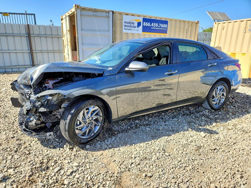 2026 Hyundai Elantra VIN KMHLM4DJ3TU205302 COPART salvage auction — FRONT END, CA - SALVAGE CERTIFICATE, sold $4,100 on 2026-07-23 (photo 1)