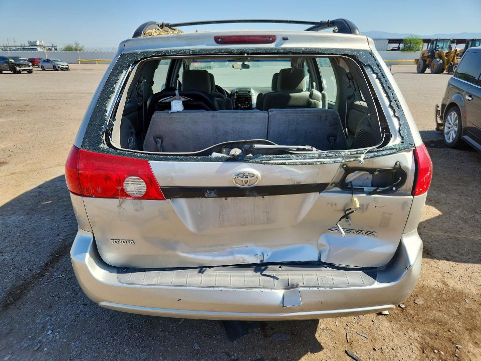2007 Toyota Sienna VIN 5TDZK23C57S040097 COPART salvage auction — REAR END, AZ - CERT OF TITLE - SALVAGE, sold $450 on 2026-07-17 (photo 6)