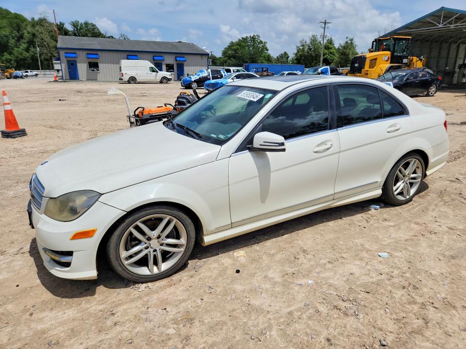 2012 Mercedes-benz C-klasse VIN WDDGF8BB6CR206102 COPART salvage auction — REAR END, Ga - Cert Of Title-Salvage, sold $650 on 2026-08-21 (photo 1)