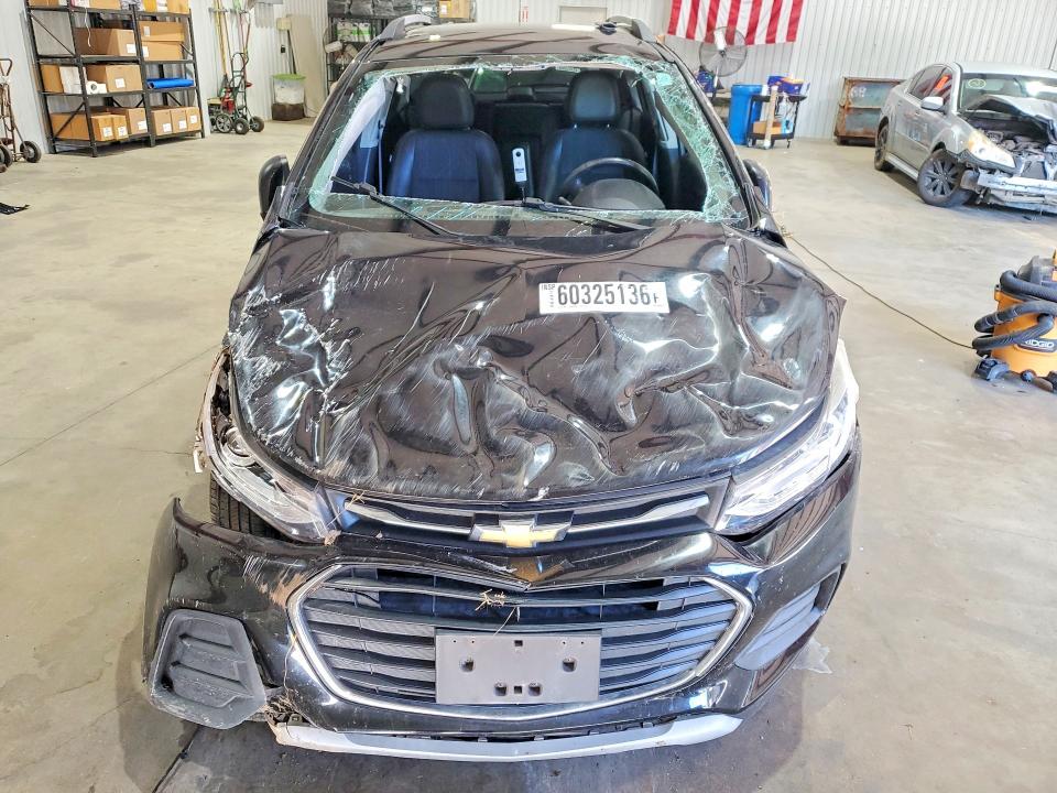 2019 Chevrolet Trax VIN KL7CJPSB2KB774336 COPART salvage auction — ROLLOVER, Tx - Salvage Vehicle Title, sold $1,200 on 2026-07-27 (photo 5)