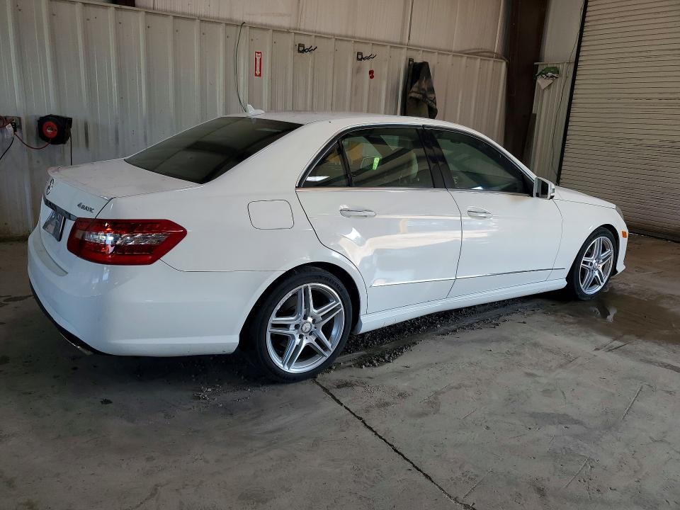 2013 Mercedes-benz E-class VIN WDDHF8JB2DA689304 COPART salvage auction — MINOR DENT/SCRATCHES, OH - CERT OF TITLE-REPOSSESSION, sold $1,900 on 2026-08-13 (photo 3)