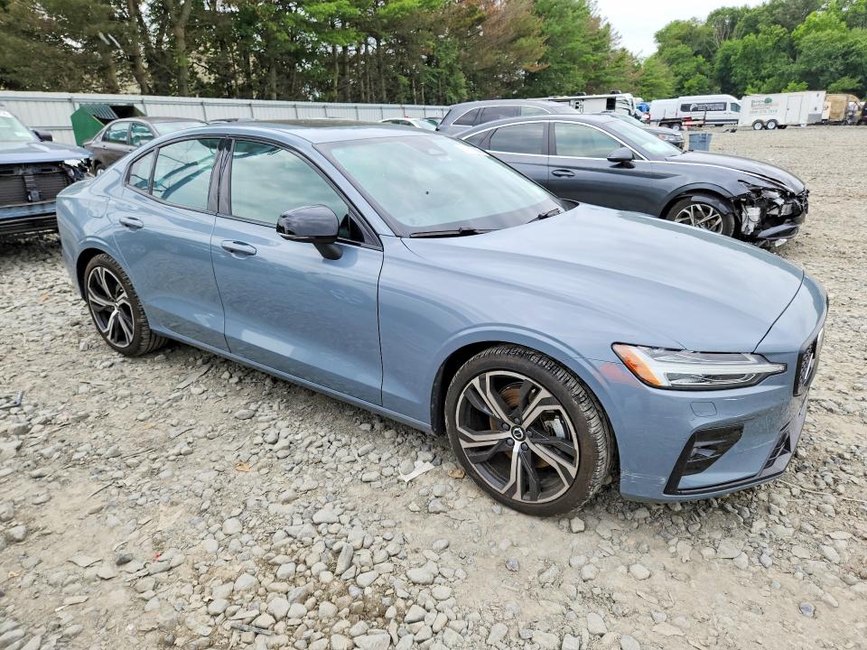 2024 Volvo S60 VIN 7JRL12FK8RG303967 COPART salvage auction — WATER/FLOOD, Salvage Title, sold $9,000 on 2026-08-24 (photo 4)