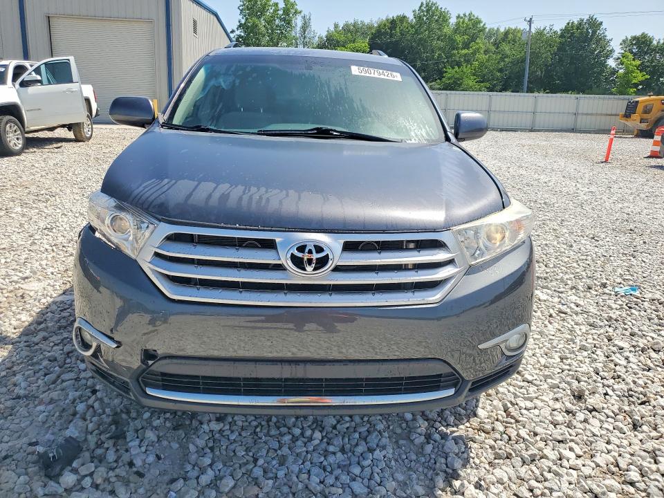 2013 Toyota Highlander VIN 5TDBK3EHXDS236077 COPART salvage auction — FRONT END, Mi - Certificate Of Title, sold $1,500 on 2026-07-30 (photo 5)