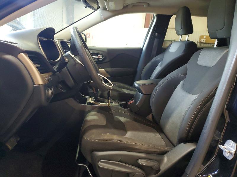 2018 Jeep Cherokee VIN 1C4PJLCB4JD587436 COPART salvage auction — MINOR DENT/SCRATCHES, TX - CERTIFICATE OF TITLE, sold $2,000 on 2026-07-27 (photo 7)