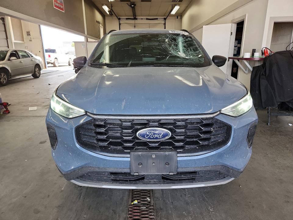 2025 Ford Escape VIN 1FMCU9MN6SUB07718 COPART salvage auction — FRONT END, Salvage Title, sold $10,700 on 2026-08-21 (photo 5)