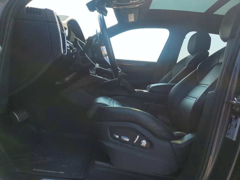 2020 Porsche Cayenne VIN WP1AA2AYXLDA03047 COPART salvage auction — REAR END, In - Certificate Of Title (P), sold $16,800 on 2026-08-03 (photo 7)