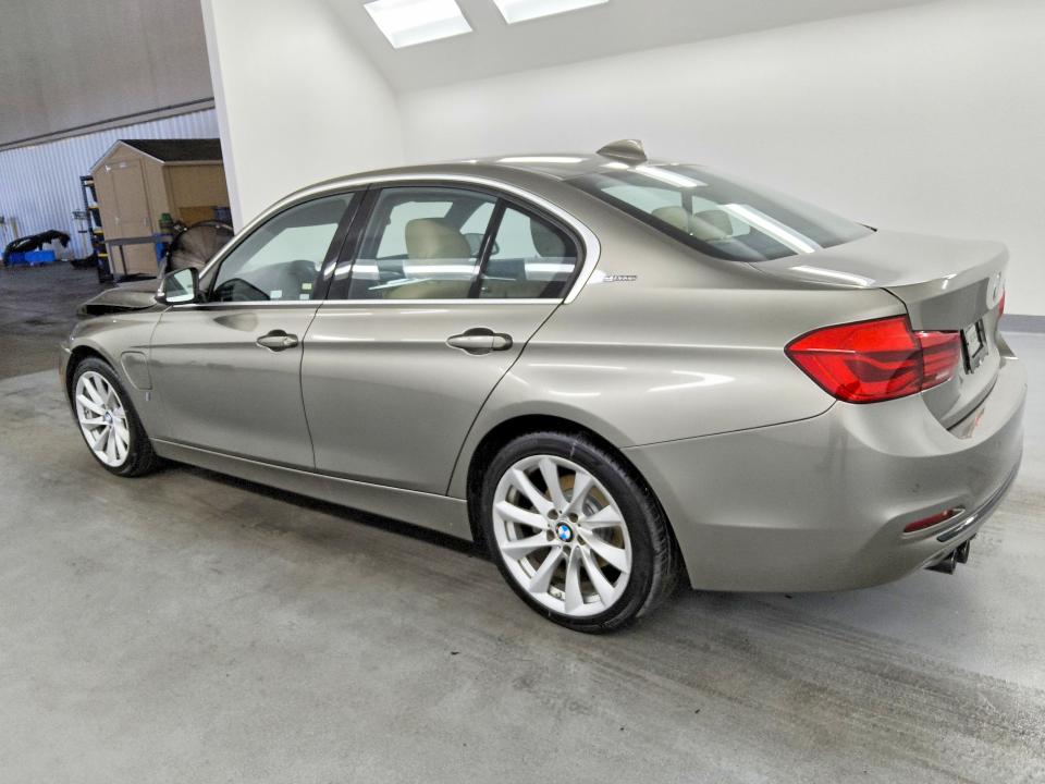 2018 BMW 3 series VIN WBA8E1C51JA758617 COPART salvage auction — FRONT END, CA - CERTIFICATE OF TITLE, sold $60 on 2026-07-28 (photo 2)