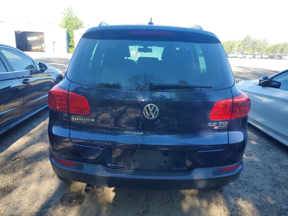 2016 Volkswagen Tiguan VIN WVGJV7AX5GW531174 COPART salvage auction — FRONT END, ON - PERMIT SALVAGE, sold $300 on 2026-08-13 (photo 6)