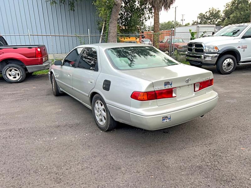 2000 Toyota Camry VIN JT2BG22K2Y0450820 COPART salvage auction — NORMAL WEAR, Fl - Certificate Of Title (P), sold $475 on 2026-07-31 (photo 3)
