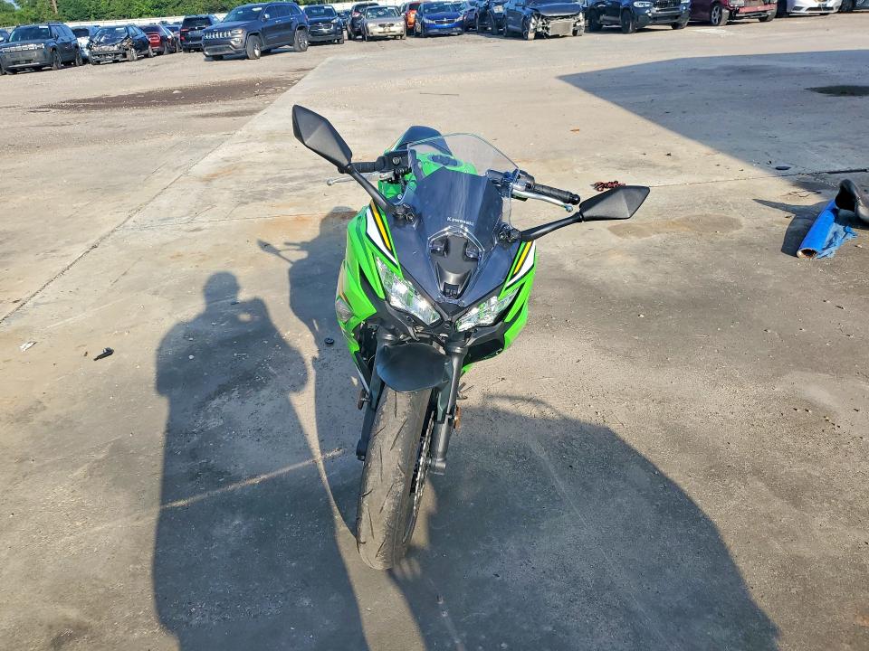 2025 Kawasaki Ex VIN ML5EXEP19SDAF7007 COPART salvage auction — SIDE, AL - CERT OF TITLE-SALVAGE TITLE (P), sold $25 on 2026-07-23 (photo 2)