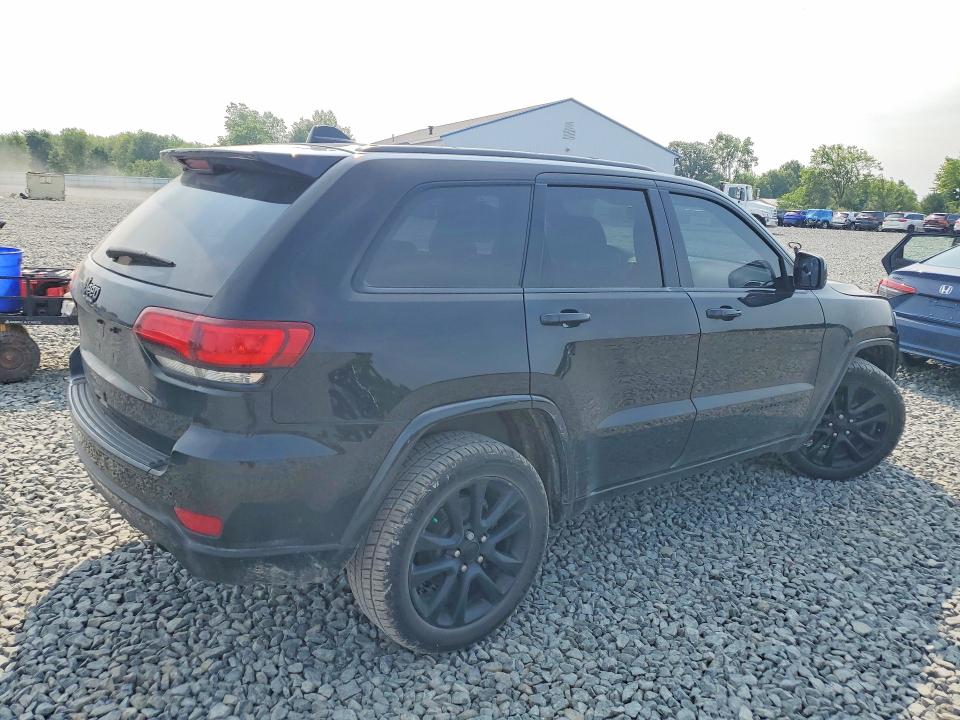 2018 Jeep Cherokee VIN 1C4RJFAGXJC294459 COPART salvage auction — MECHANICAL, Oh - Certificate Of Title, sold $5,800 on 2026-08-13 (photo 3)