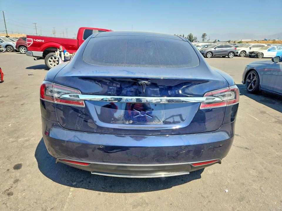 2014 Tesla Model s VIN 5YJSA1H19EFP52751 COPART salvage auction — MECHANICAL, CA - DIS/DLR/EXP ONLY CLEAN TITLE, sold $2,050 on 2026-07-22 (photo 2)