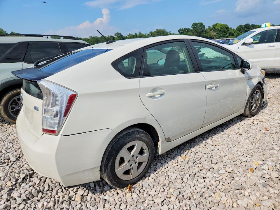 2011 Toyota Prius VIN JTDKN3DU9B0328402 COPART salvage auction — FRONT END, Va - Cert Of Title - Salvage, sold $150 on 2026-07-28 (photo 3)
