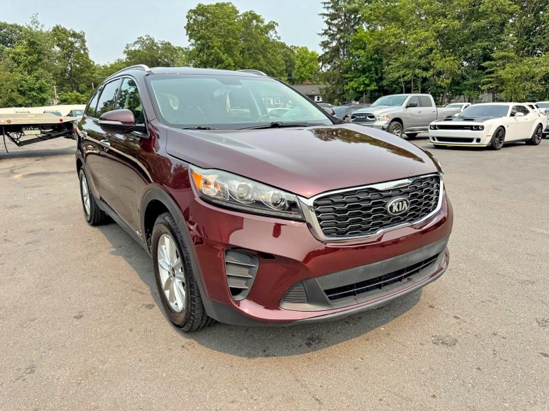 2019 Kia Sorento VIN 5XYPGDA30KG439805 COPART salvage auction — MINOR DENT/SCRATCHES, Nj - Certificate Of Title, sold $4,400 on 2026-07-30 (photo 4)