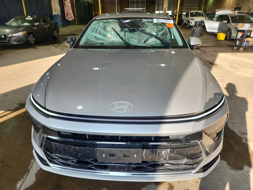 2025 Hyundai Sonata hybrid VIN KMHL34JJ5SA103748 COPART salvage auction — SIDE, FL - CERTIFICATE OF TITLE, sold $300 on 2026-08-03 (photo 5)