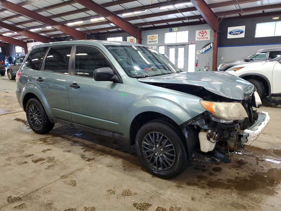 2009 Subaru Forester VIN JF2SH61649H709716 COPART salvage auction — FRONT END, CT - CERT OF TITLE-SALVAGE, sold $475 on 2026-07-16 (photo 4)