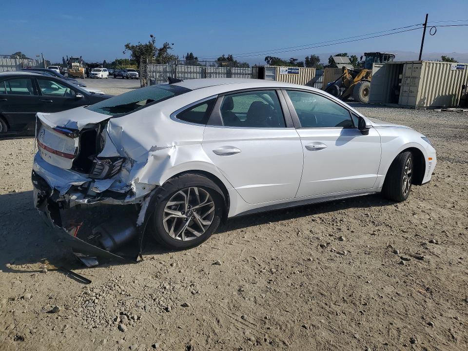 2022 Hyundai Sonata VIN KMHL64JA4NA174922 COPART salvage auction — REAR END, Ca - Salvage Certificate, sold $125 on 2026-07-21 (photo 3)